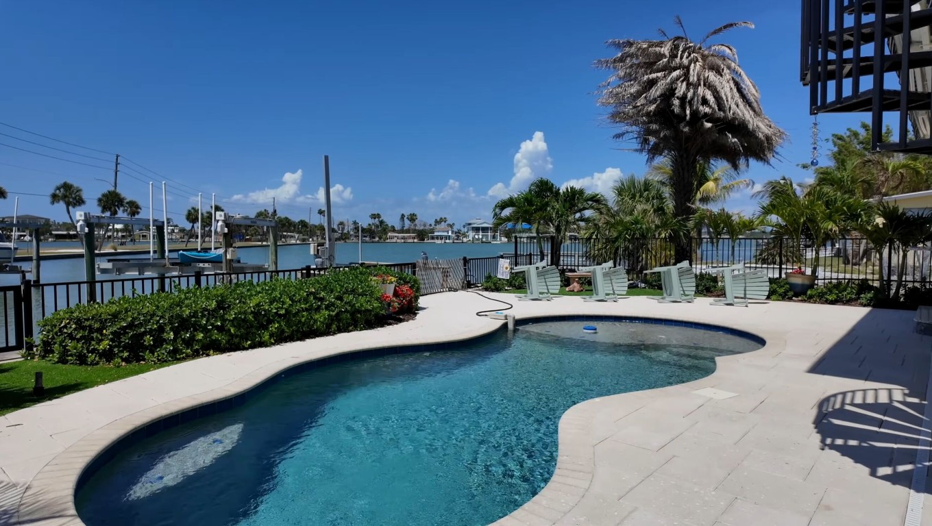 Professional pool inspection service for luxury pools in Miami Gardens, FL